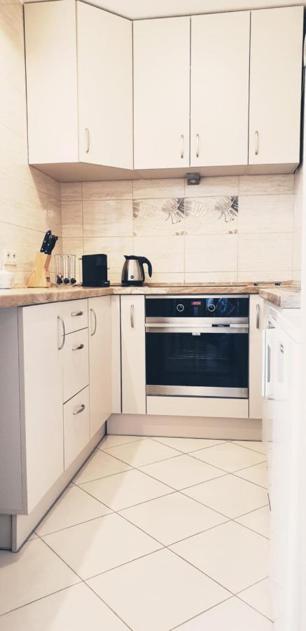 Wici 2 Apartments Teofilow Wodny Raj Lodź Bagian luar foto